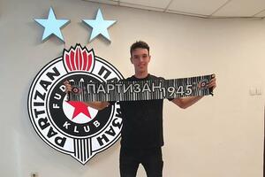 Dinastija se nastavlja - sin Branka Brnovića potpisao za Partizan