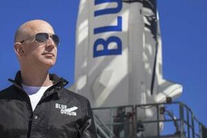 Džef Bezos i svemir: Tinejdžer saputnik milijardera kroz univerzum