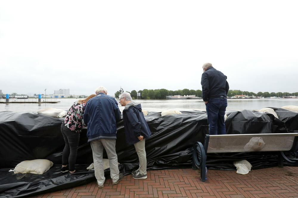 Holandski nacionalni rezervni korpus priprema se za poplave, Foto: Reuters