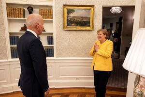 Sa dubokim poštovanjem Vašington se oprostio od Angele Merkel