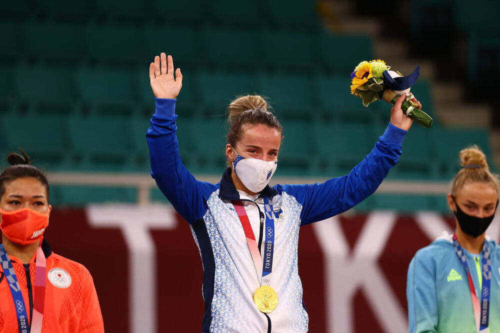 Krasnići na pobjedničkom postolju, Foto: Reuters