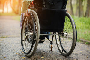 Switzerland: A woman in a wheelchair fell on the tracks, the train passed...