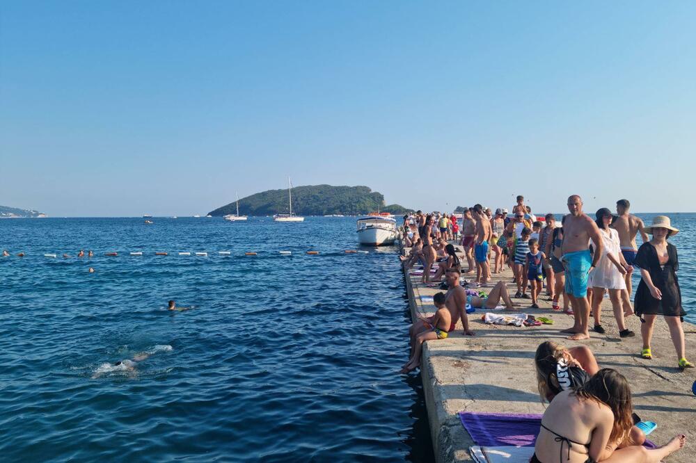 Sa pristaništa, Foto: Privatna arhiva