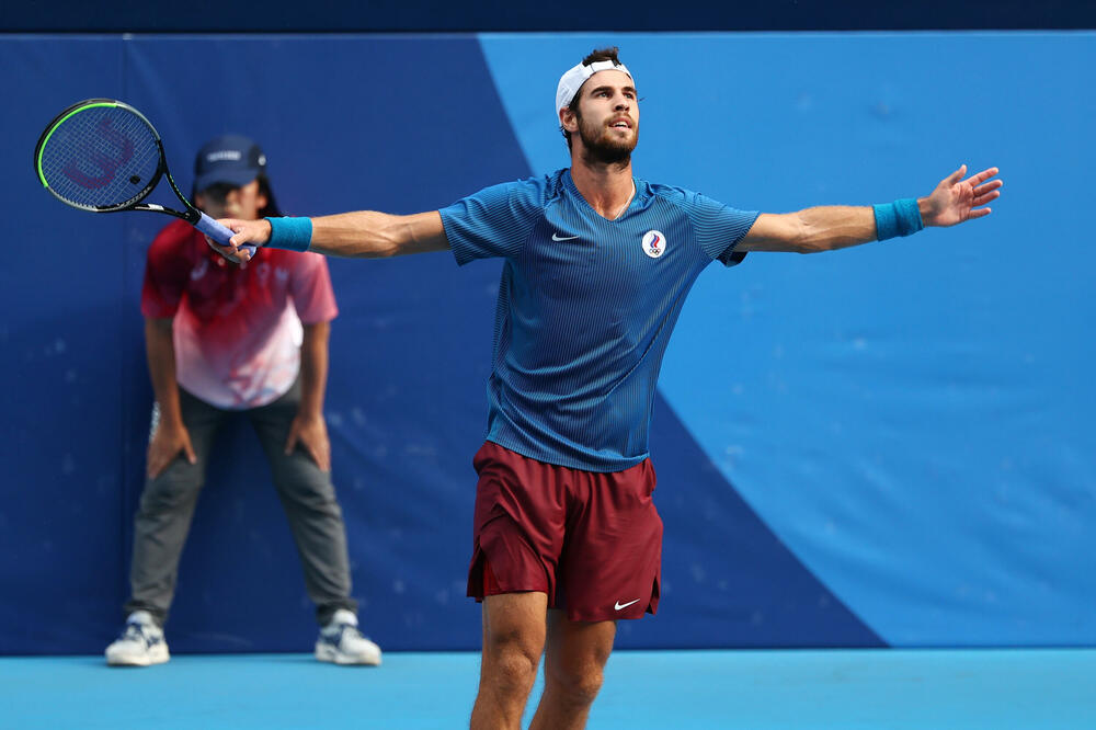 Hačanov slavi plasman u finale, Foto: Reuters