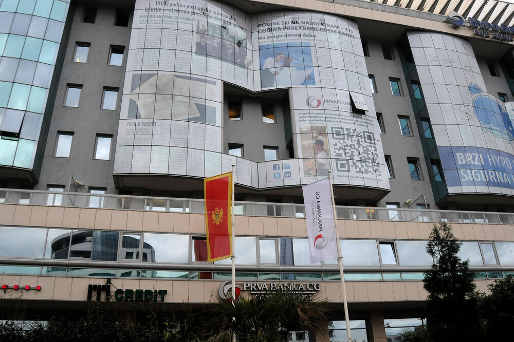 Prva banka, Foto: Luka Zekovic