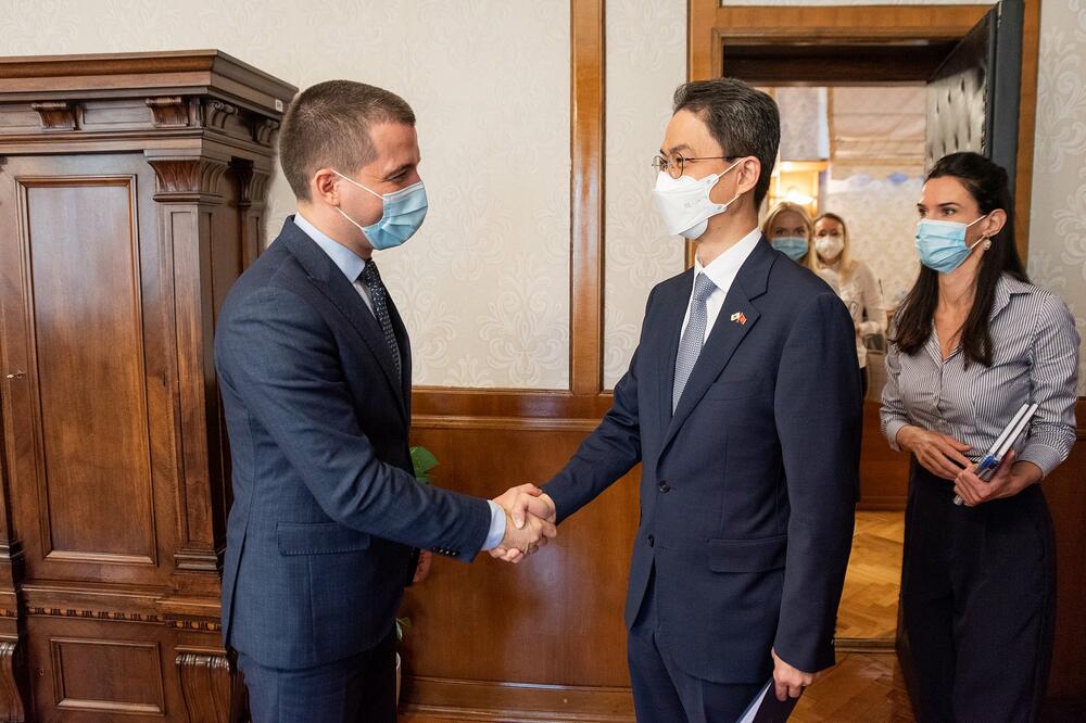 Bečić i Hjong-čan Če, Foto: Skupština Crne Gore