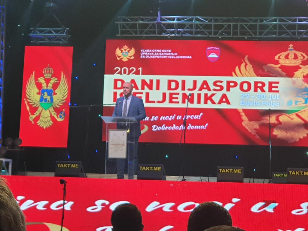 <p>Festival je dio manifestacije “Dani dijaspore - iseljnika Crne Gore”</p>