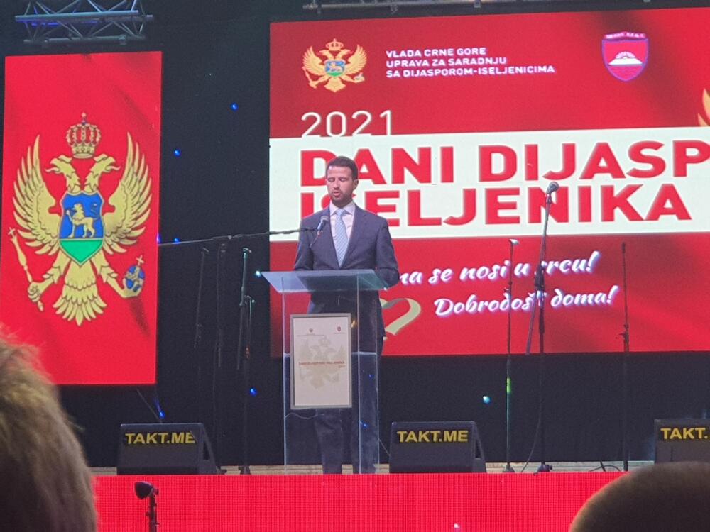 <p>Festival je dio manifestacije “Dani dijaspore - iseljnika Crne Gore”</p>