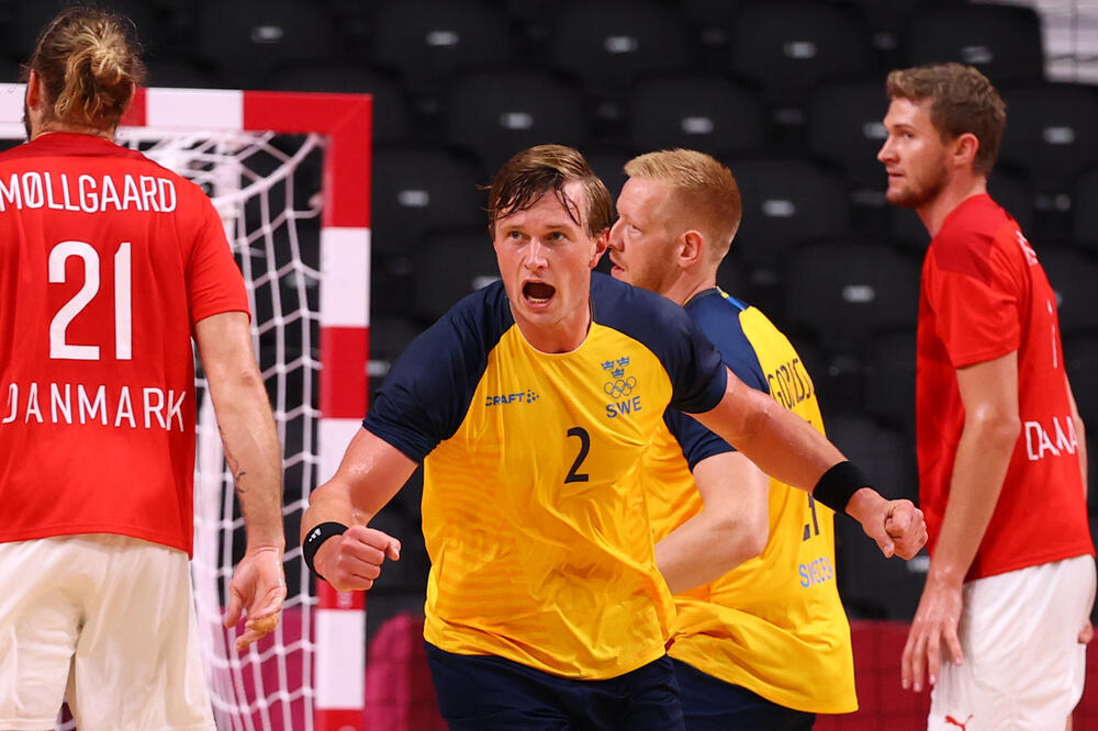 Jonatan Karlsbugord slavi gol protiv Danske, Foto: Reuters