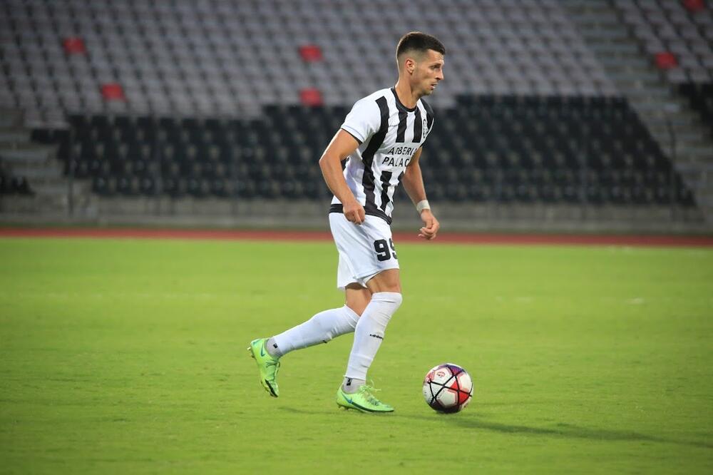 Dejan Zarubica, Foto: Laci FC