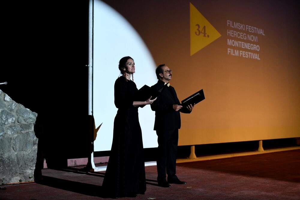Dubravka Drakić i Dejan Đonović na otvaranju festivala, Foto: Vanja Berberović