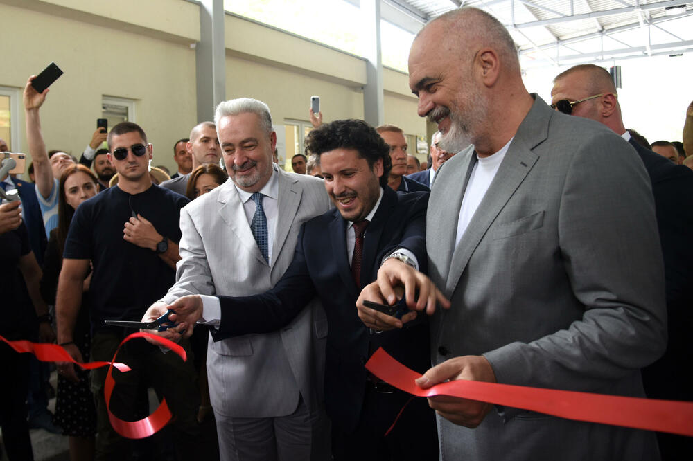 Krivokapić, Abazović i Rama, Foto: Boris Pejović