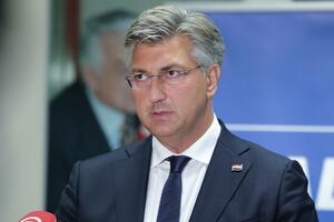Plenković iz Knina pozvao Srbiju da se okrene politici pomirenja