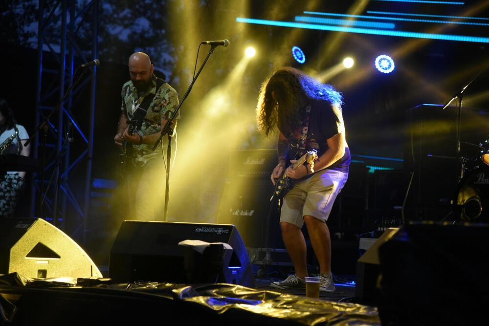 <p>Prve festivalske večeri, pored sastava iz Kolašina, nastupaju Mortal Kombat, Hladno pivo, Psihomodo pop i Nikola Vranjković</p>