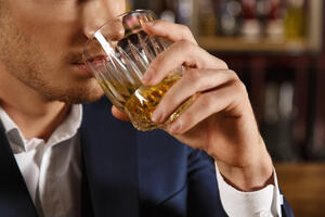 Sve više dokaza o vezi alkohola i kancera: Koliko pića je pogubno?