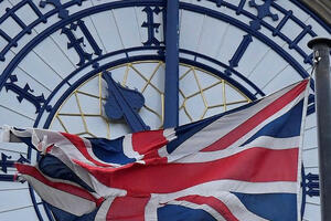 Ko ili što je u Velikoj Britaniji zaista suveren?