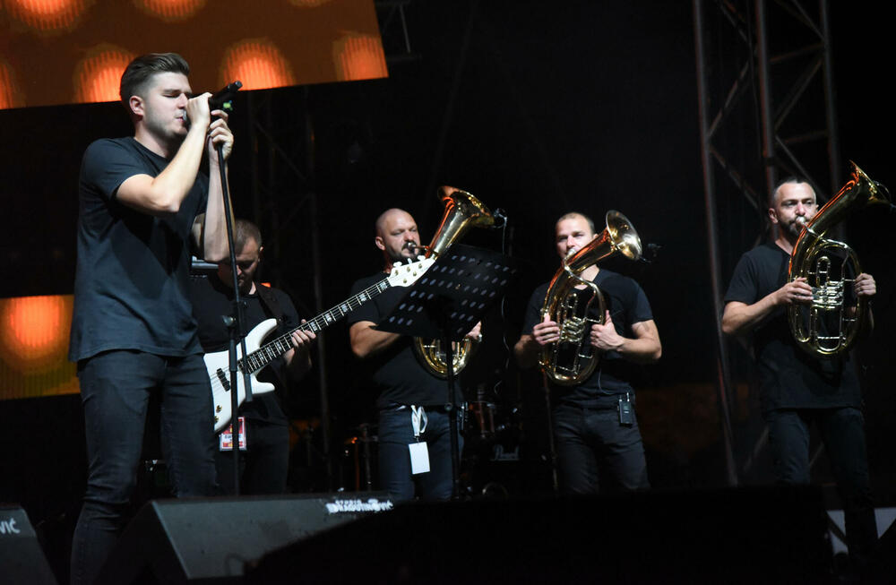 <p>Zečević kazao da su pokazali da se i u dobra korone može uspješno organizovati festival</p>