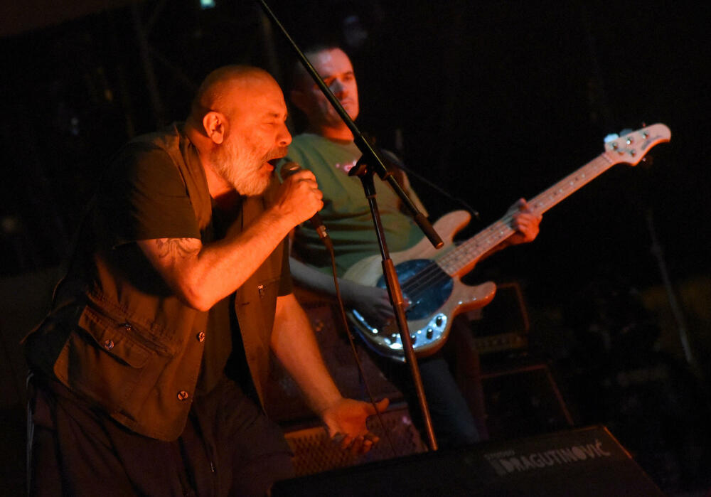 <p>Zečević kazao da su pokazali da se i u dobra korone može uspješno organizovati festival</p>