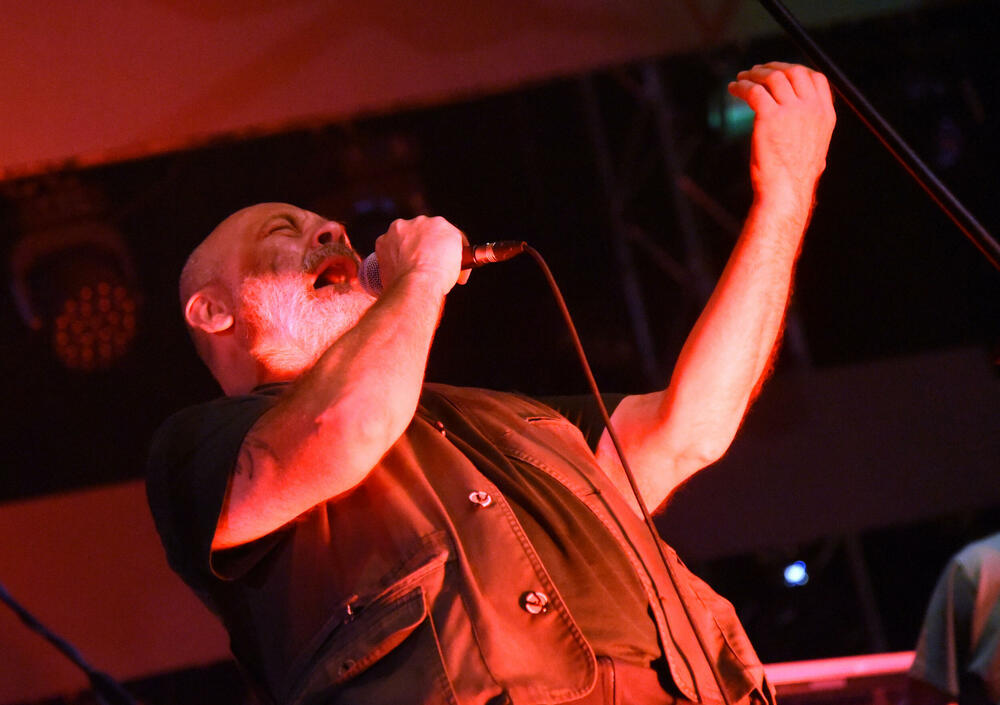 <p>Zečević kazao da su pokazali da se i u dobra korone može uspješno organizovati festival</p>