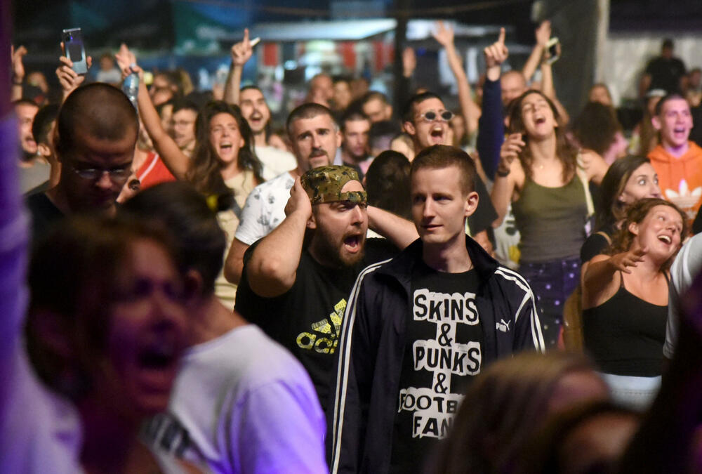 <p>Zečević kazao da su pokazali da se i u dobra korone može uspješno organizovati festival</p>