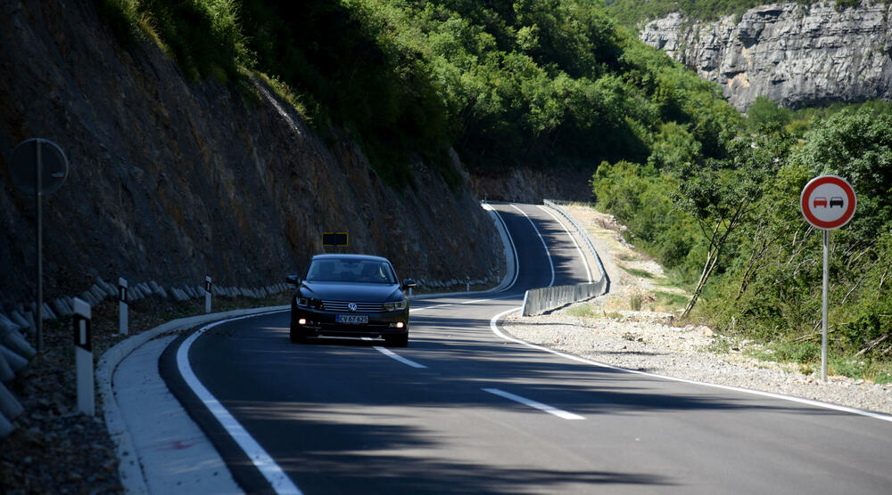 <p>Otvaranjem graničnog prelaza Zatrijebačka Cijevna, Gusinje je postalo najbliža opština sa sjevera Podgorici, a ne najdalja, ako se putuje preko Crne Gore</p>