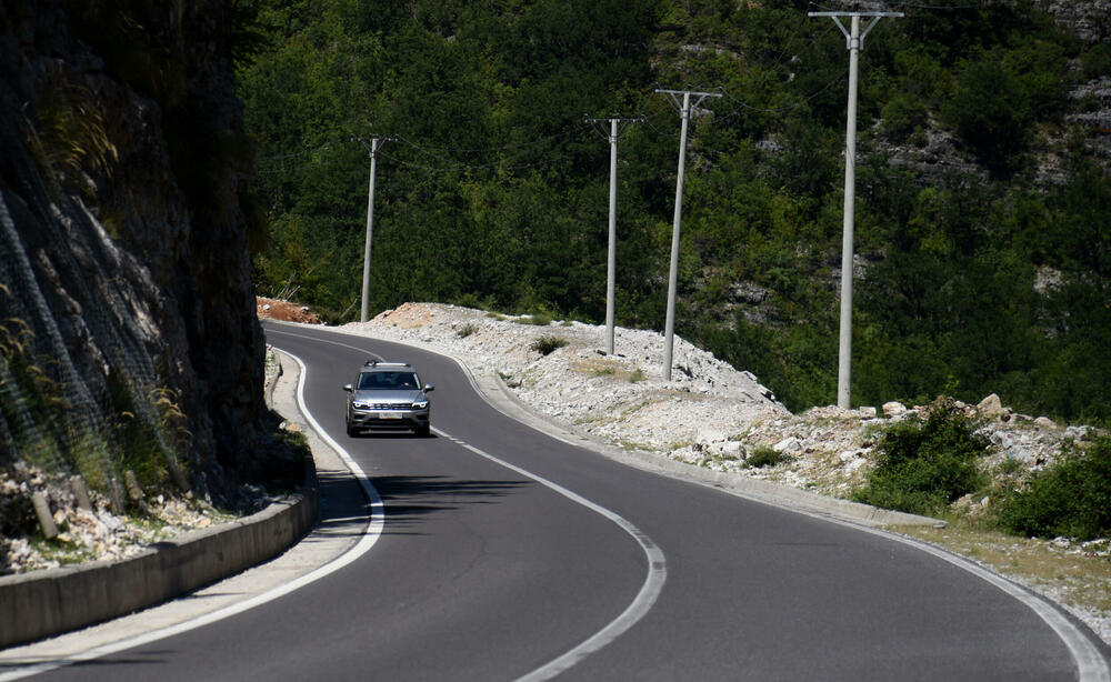 <p>Otvaranjem graničnog prelaza Zatrijebačka Cijevna, Gusinje je postalo najbliža opština sa sjevera Podgorici, a ne najdalja, ako se putuje preko Crne Gore</p>