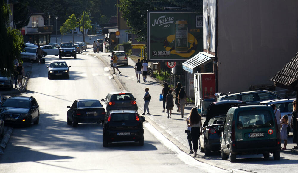 <p>Otvaranjem graničnog prelaza Zatrijebačka Cijevna, Gusinje je postalo najbliža opština sa sjevera Podgorici, a ne najdalja, ako se putuje preko Crne Gore</p>