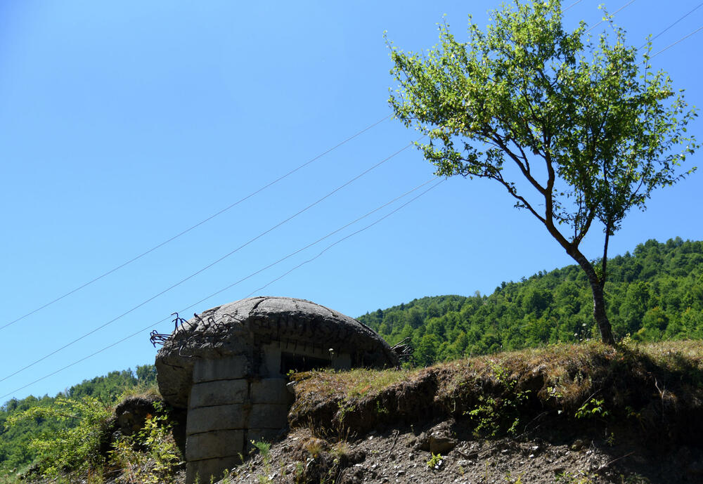 <p>Otvaranjem graničnog prelaza Zatrijebačka Cijevna, Gusinje je postalo najbliža opština sa sjevera Podgorici, a ne najdalja, ako se putuje preko Crne Gore</p>