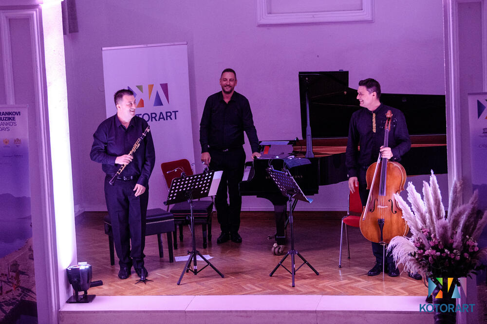 Tasić, Martinović i Prokofjev, Foto: Krsto Vulović