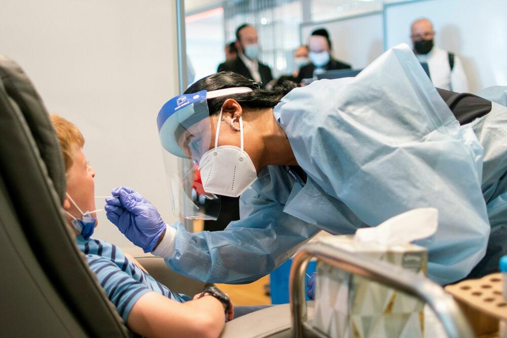 Testiranje na koronavirus na aerodromu u Njujorku