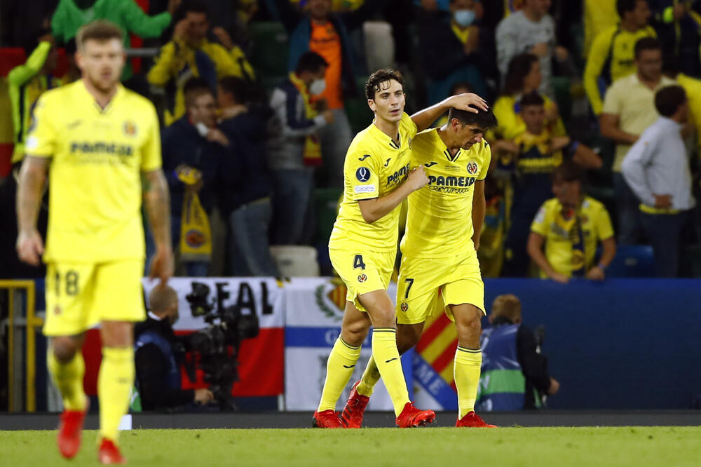 Pau Tores i Đerar Moreno, Foto: Reuters