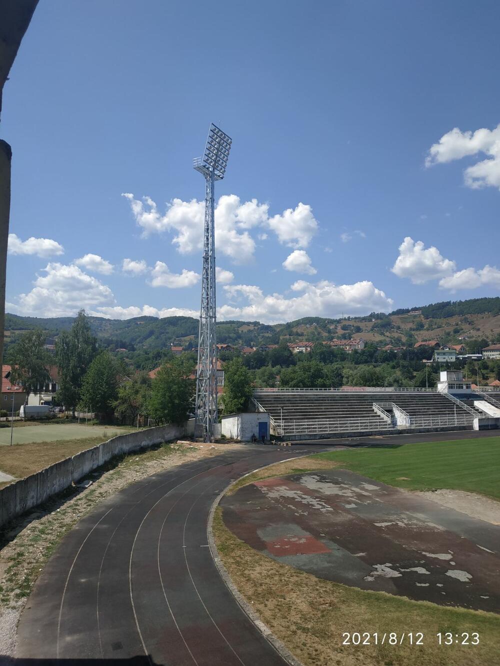 <p>Direktor Sportsko-rekreacionog centra kazao da će reflektori, pored utakmica, olakšati treninge i rekreaciju u noćnim terminima</p>