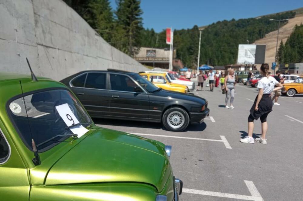 Sa izložbe oldtajmera, Foto: Dragana Šćepanović