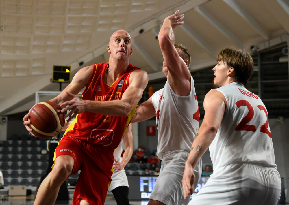 Aleksa Popović završio igračku karijeru - trojka Letoncima za sva...