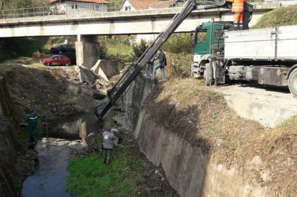 Radovi u koritu rijeke Lješnice, Foto: Privatna arhiva