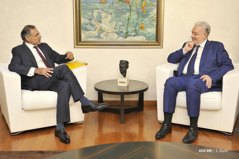 Teofilaktu i Krivokapić, Foto: Vlada Crne Gore