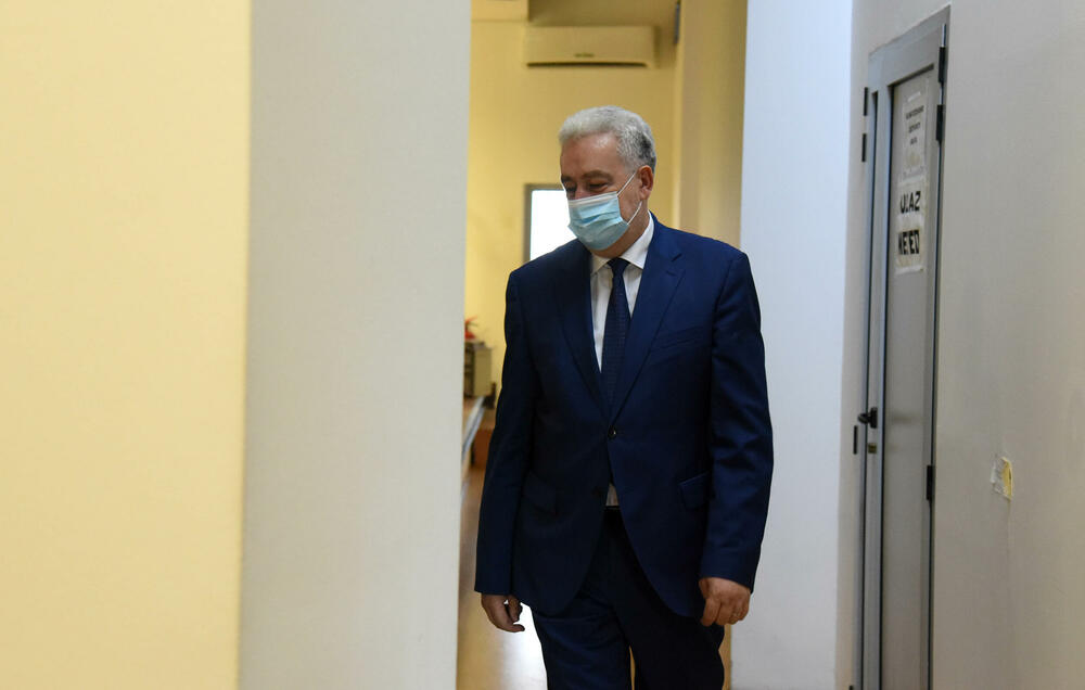 <p>"Vrijednosti koje gajimo, naša misija i vizija nas usmjeravaju naprijed, i bez obzira na sve teške dana i nemile događaje, nećemo odustati od profesionalnog izvještavanja i informisanja građanki i građana", kazala je izvršna direktorica TV Vijesti i kompanije "Daily Press" Marijana Bojanić</p>