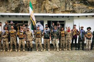 Nacionalni front otpora poručuje da je hiljade protivnika talibana...