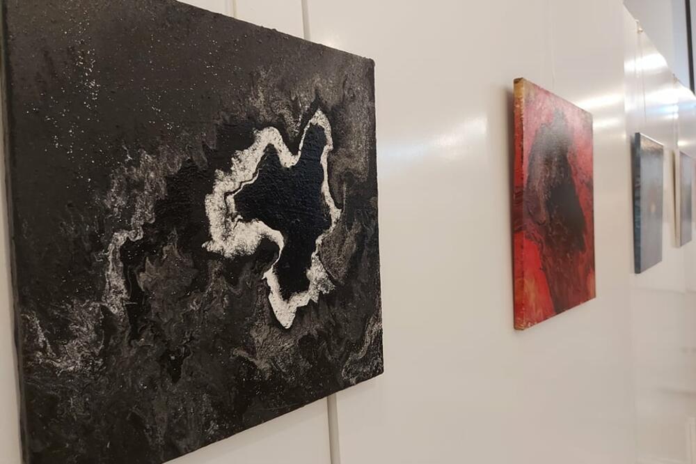 Slike Irine Kare, Foto: Slavica Milošević