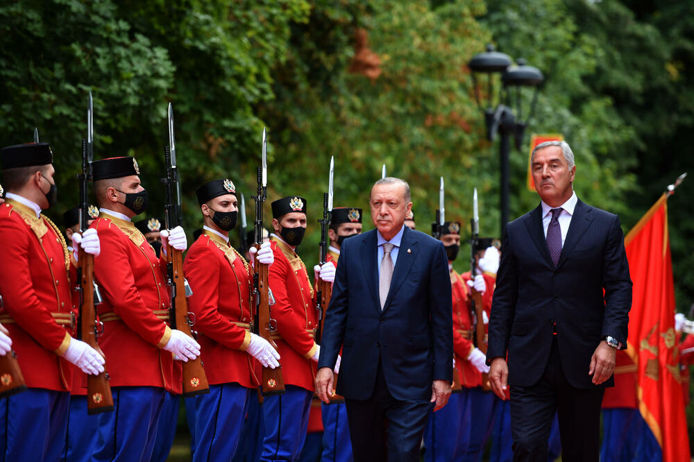Erdogan i Đukanović, Foto: Boris Pejović