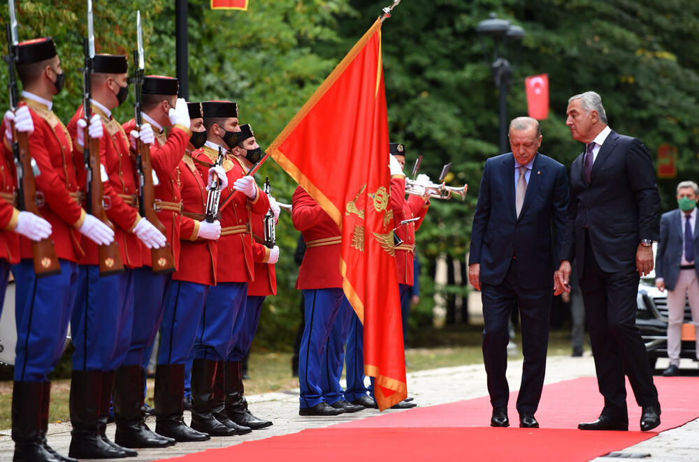 Redžep Tajip Erdogan, Milo Đukanović