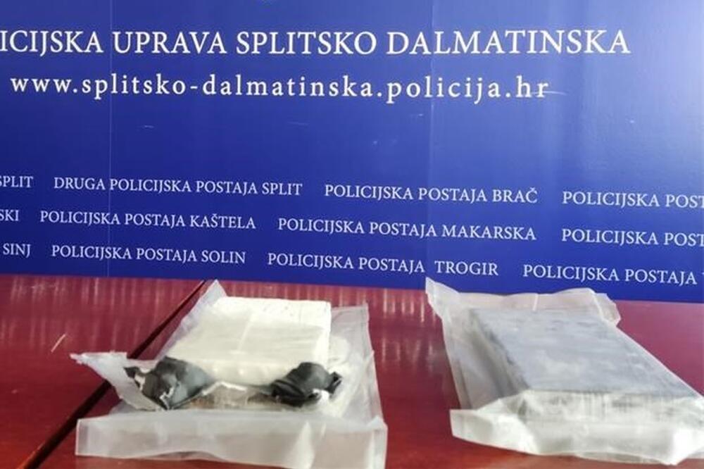 Kokain pronađen u vozilu kojim je upravljao državljanin Crne Gore, Foto: splitsko-dalmatinska-policija.gov.hr