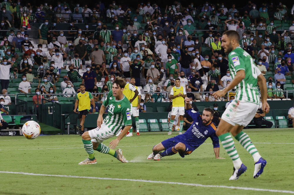 Karvahal postiže gol za pobjedu, Foto: Reuters