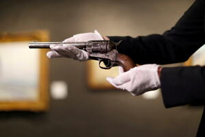 Pištolj kojim je ubijen Bili Kid prodat na aukciji za šest miliona...