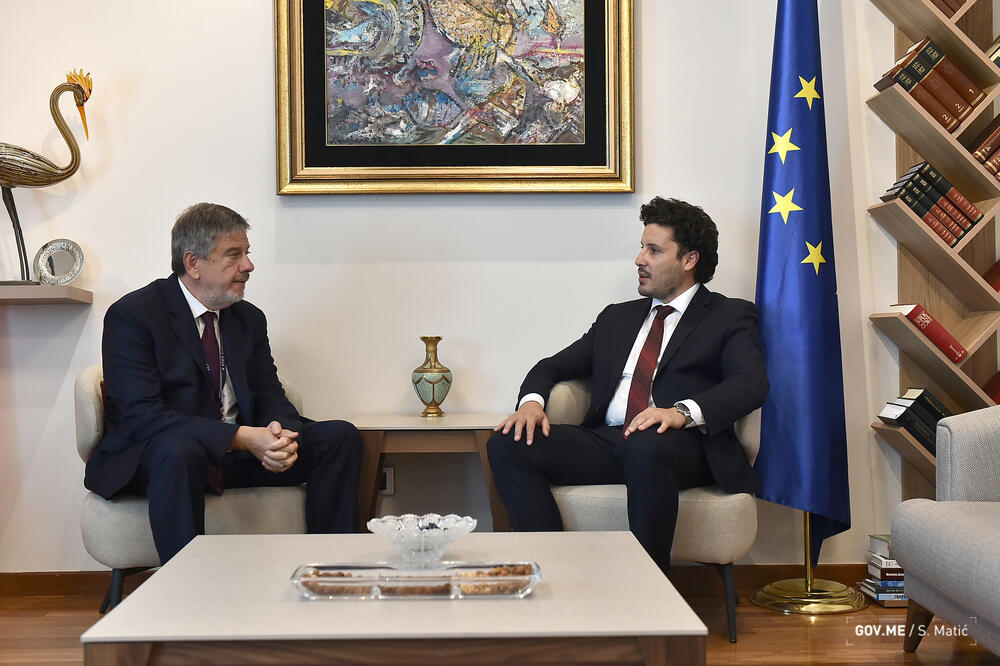 Hisa i Abazović, Foto: Sasa Matić/Vlada Crne Gore