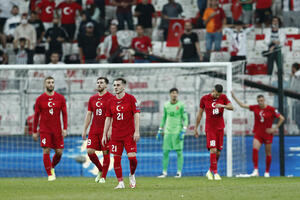 Turska razočarana, Guneš: Nesrećna strana fudbala