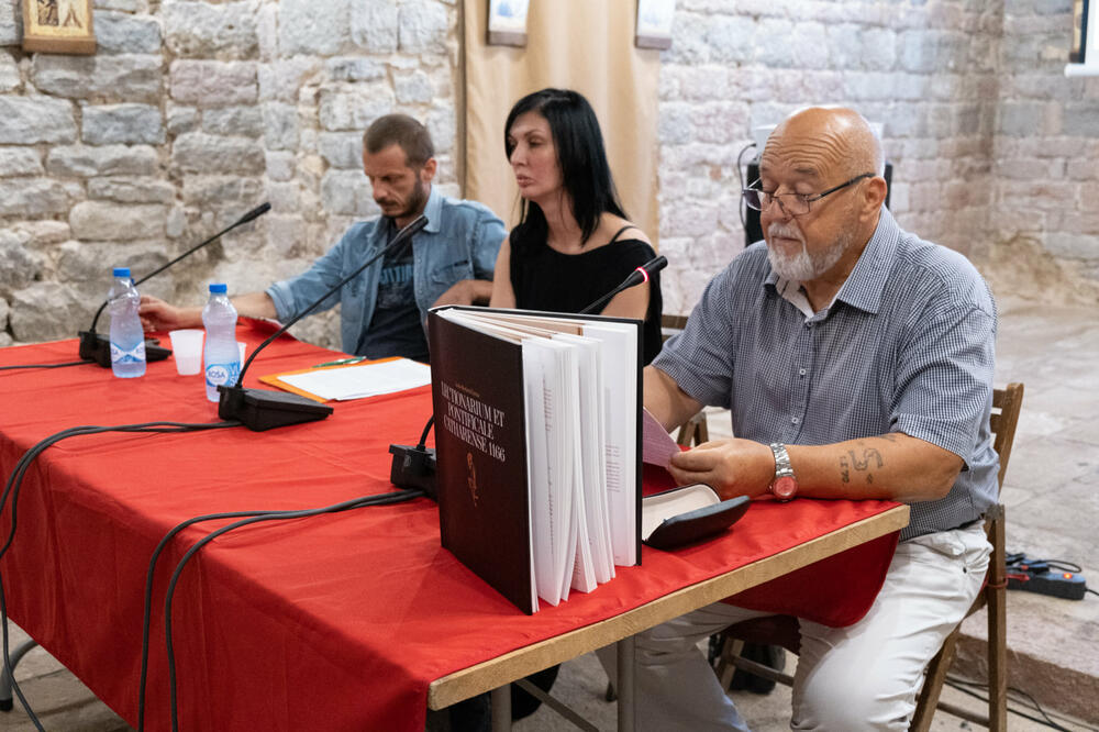 Sa promocije monografije “Leksionar i Pontifikal Kotorske biskupije 1166”, Foto: Nikola Todorović
