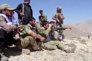 Grupa koja pruža otpor talibanima u Dolini pet lavova spremna za...