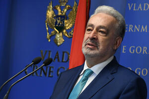 Kabinet premijera: Krivokapić je naložio samo striktno poštovanje...
