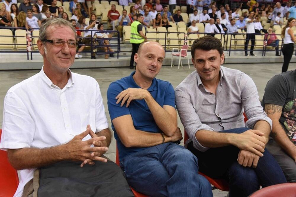 Zoran Čutura, Jure Zdovc i Mirsad Turkdžan na oproštajnom meču Dušana Ivkovića 207. godine, Foto: Euroleague